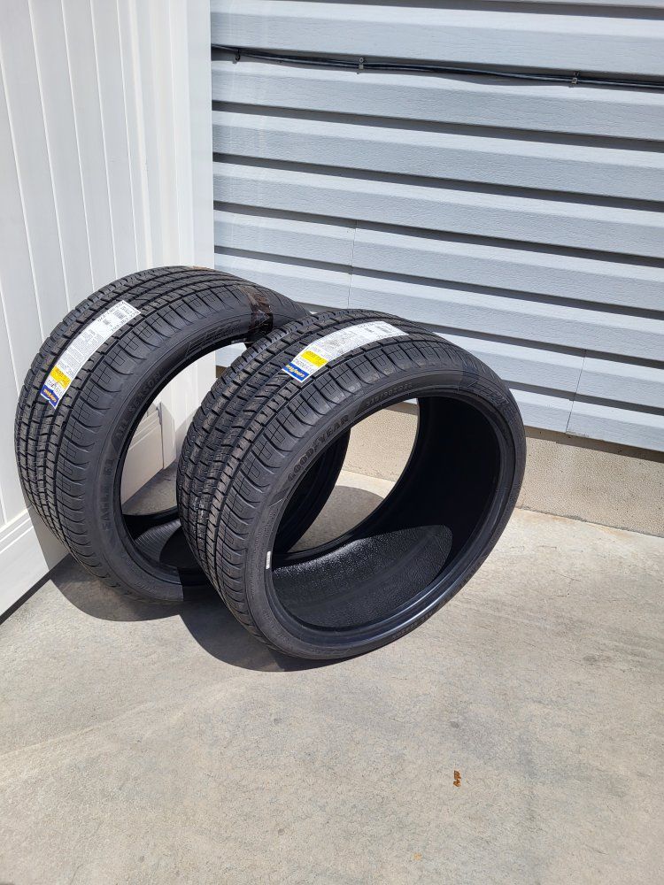 GoodYear Tires* Eagle F1 All Season
315/30ZR22
Qty-2
