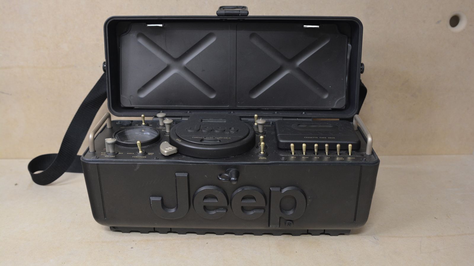 Vintage Jeep WPSS-1A Portable Boombox