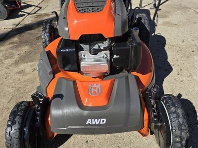 Husqvarna AWD w Honda Power lawn mower!