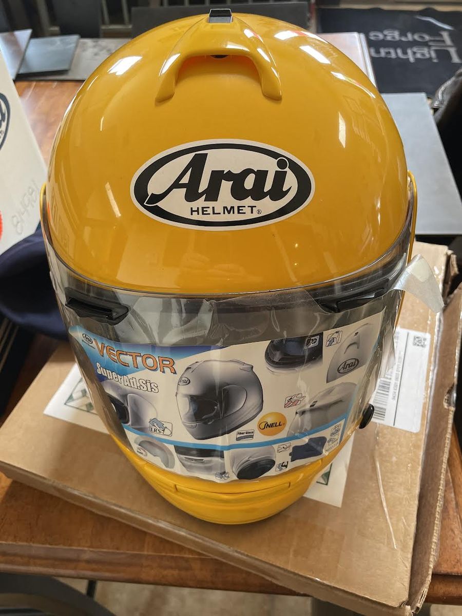 Small Arai Vector Helmet New Old Stock Yellow