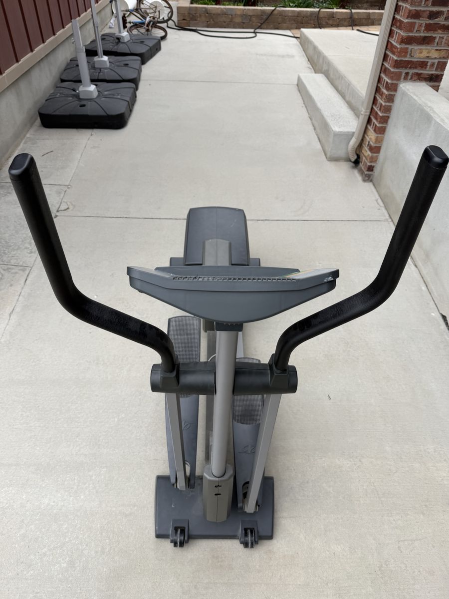 NordicTrack CX 938 Elliptical