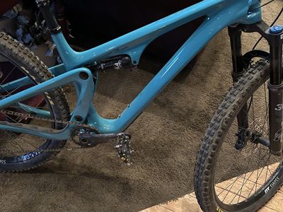 Yeti SB140 Full Suspension Mountain Bike - Teal - Maxxis/DT Swiss - Excellent Condition