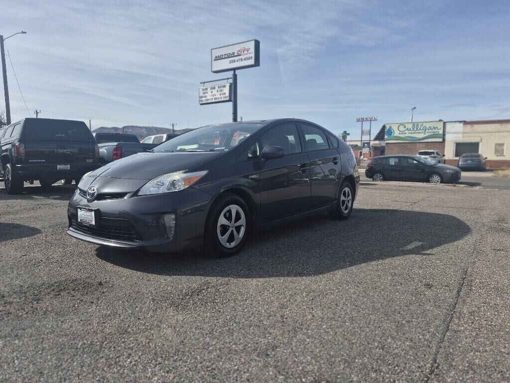 2014 Toyota Prius Four