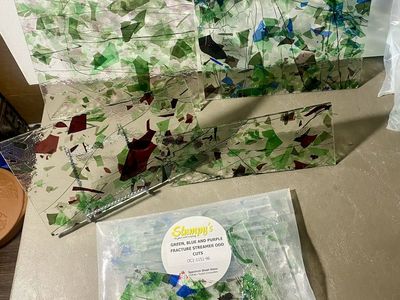 96 COS Multicolor Fractures Ans Streamers