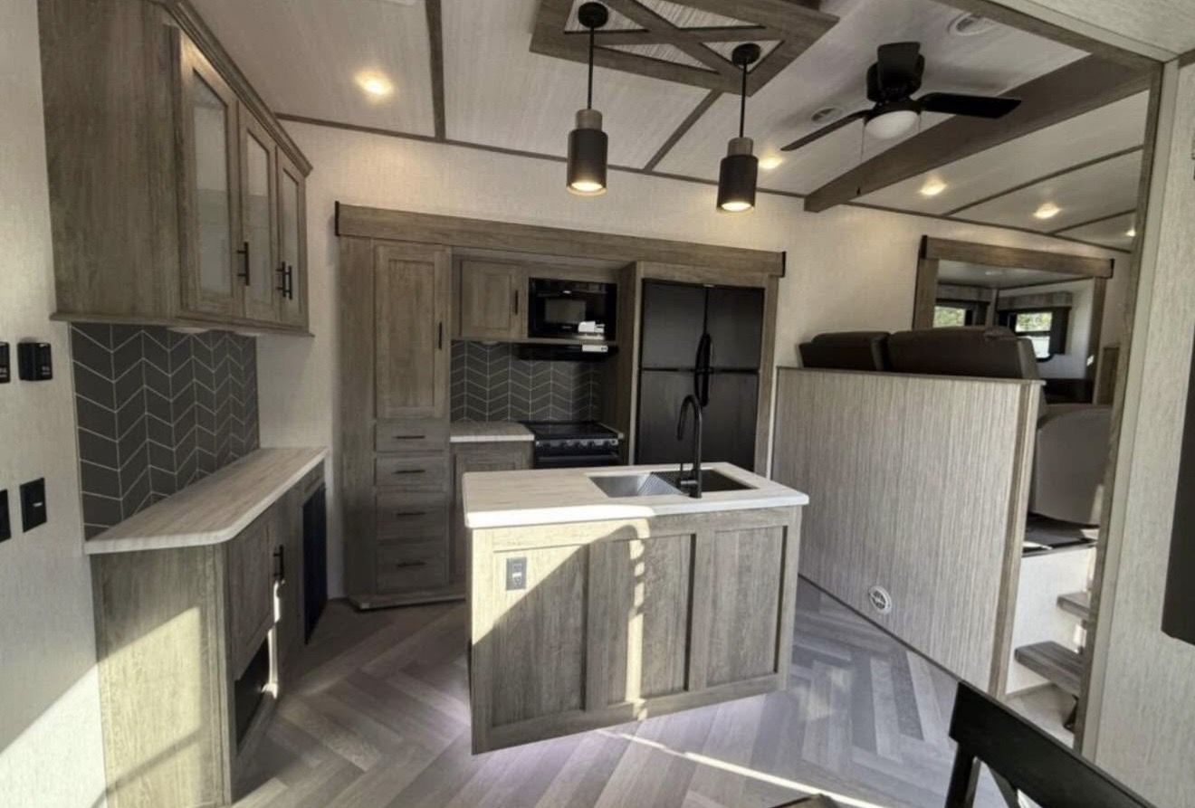 2022 Forest River Salem Hemisphere 378FL