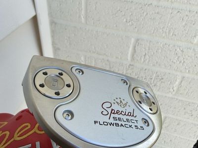 Scotty Cameron Special Select Flowback 5.5 Putter 35 inches with head cover