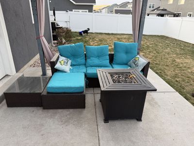 Wicker 5 Piece Patio Set And Fire Pit
