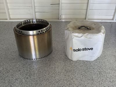 Solo Stove Ranger Smokeless Portable Fire Pit 19.5" Diameter, 14" Tall, 23.3 lbs