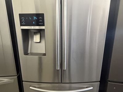 Samsung 23 cu.ft. French Door Counter-Depth Fridge
