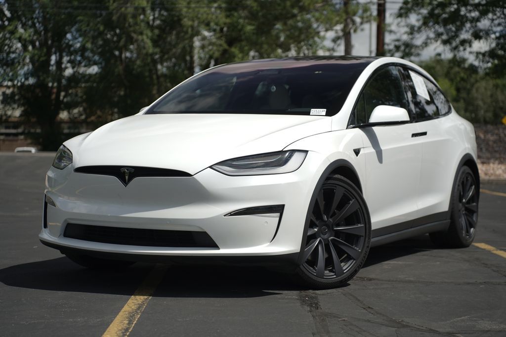2022 Tesla Model X Base