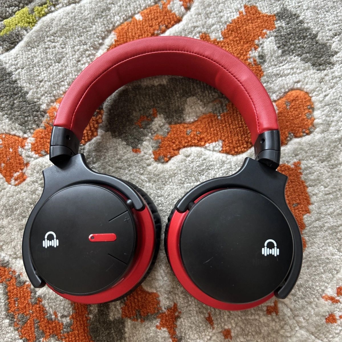 MOVSSOU E7 Active Noise Cancelling Bluetooth Wireless Headphones in Black Red