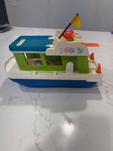 Vintage Fisher Price Little People #985 Houseboat-