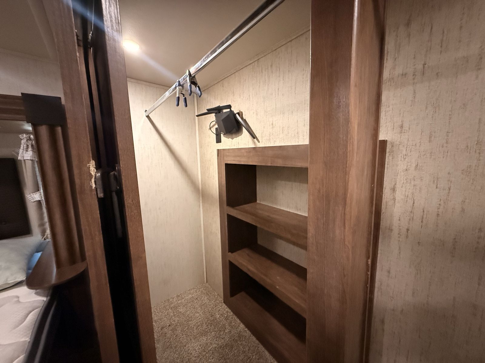Main image 13