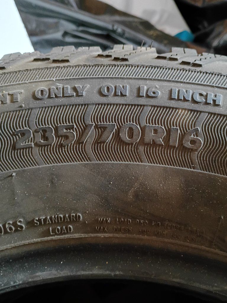 Set of 4 Used Car Tires - Good Tread, All-Season