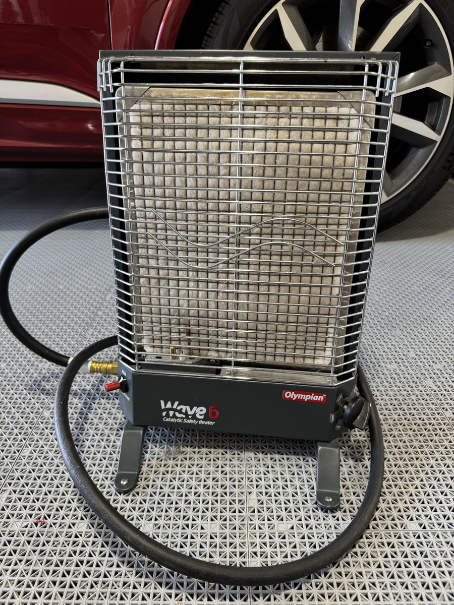 RV/Camping Propane heater. Camco Olympian Wave 6 Catalytic Safety Heater with Hose