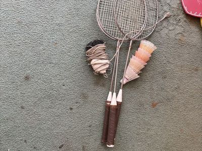 Badminton