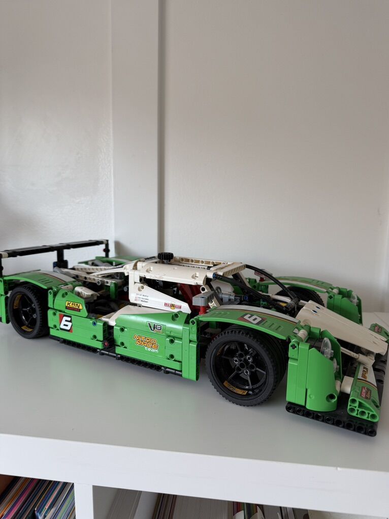Lego 42039 Technic 24 Hours Race Car - Complete