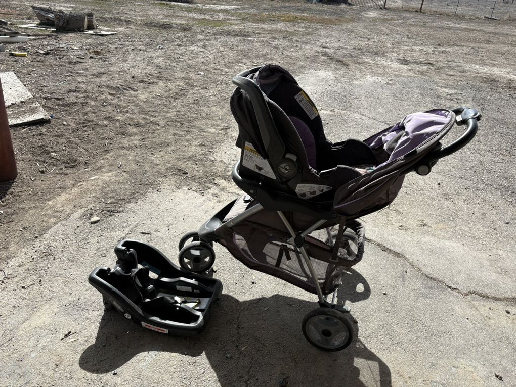 Carseat And Stroller Combo