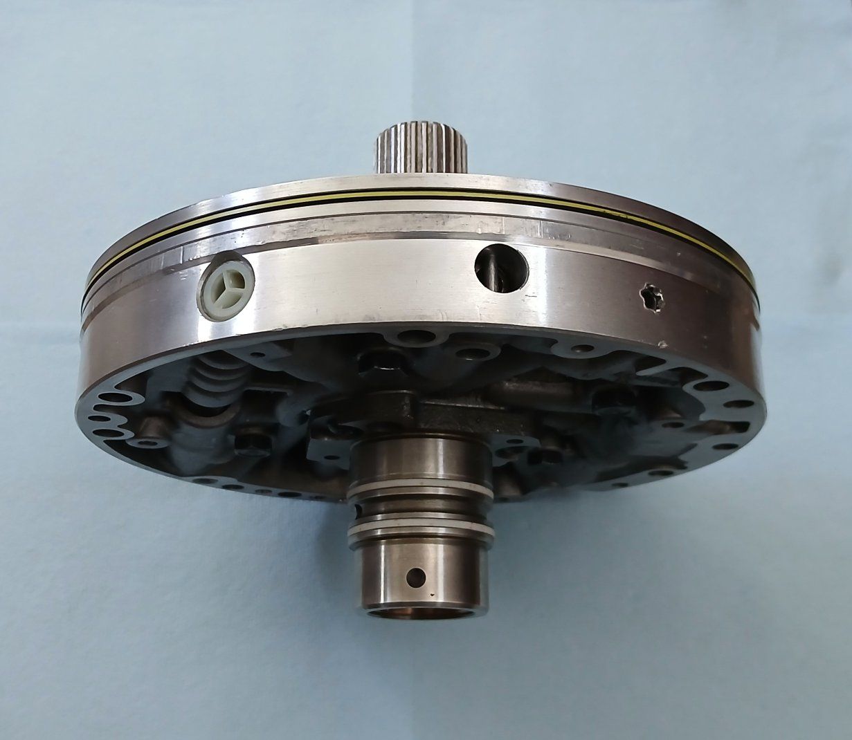 Main image 3