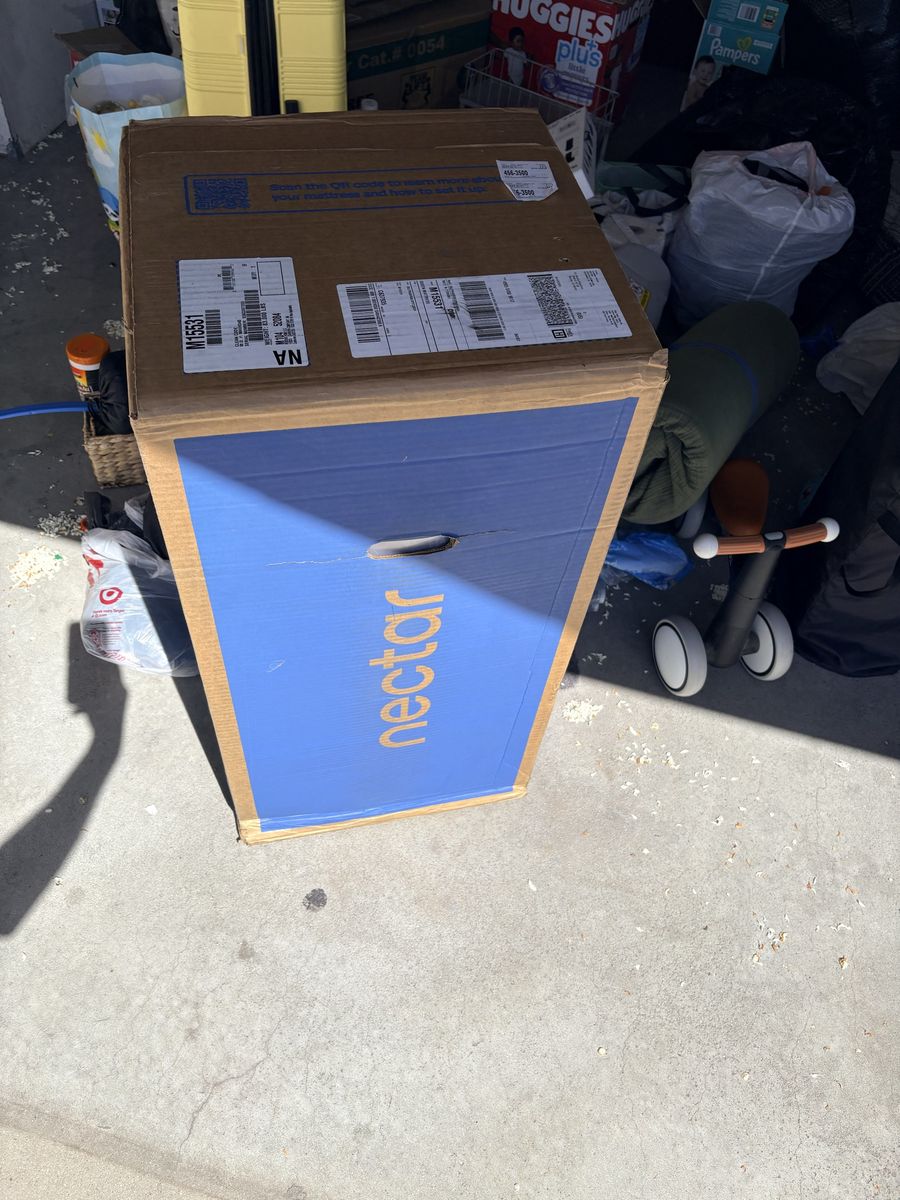 Nectar memory Foam Queen Matress - In Box New
