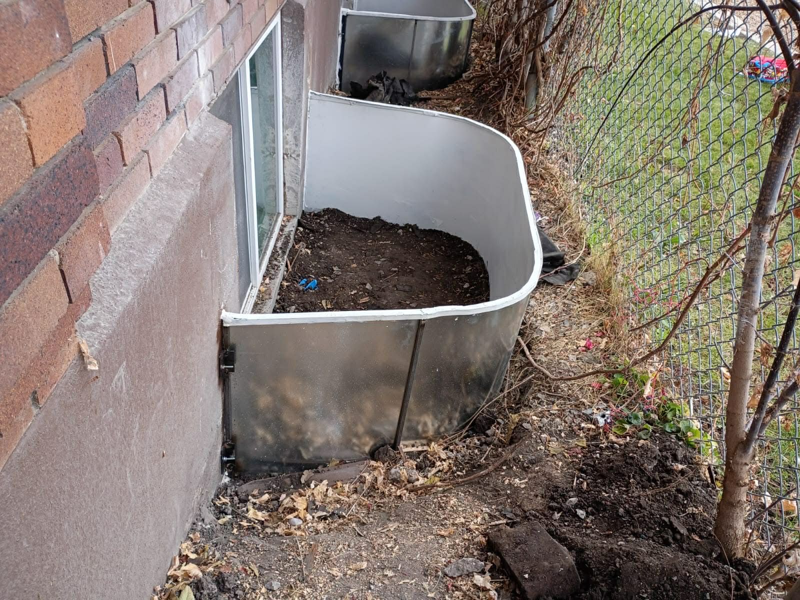 WINDOW WELLS, ALL SIZES