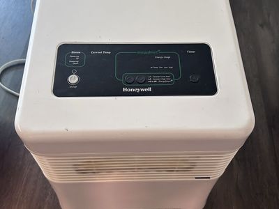 Honeywell EnergySmart Portable Electric Space Heater - White