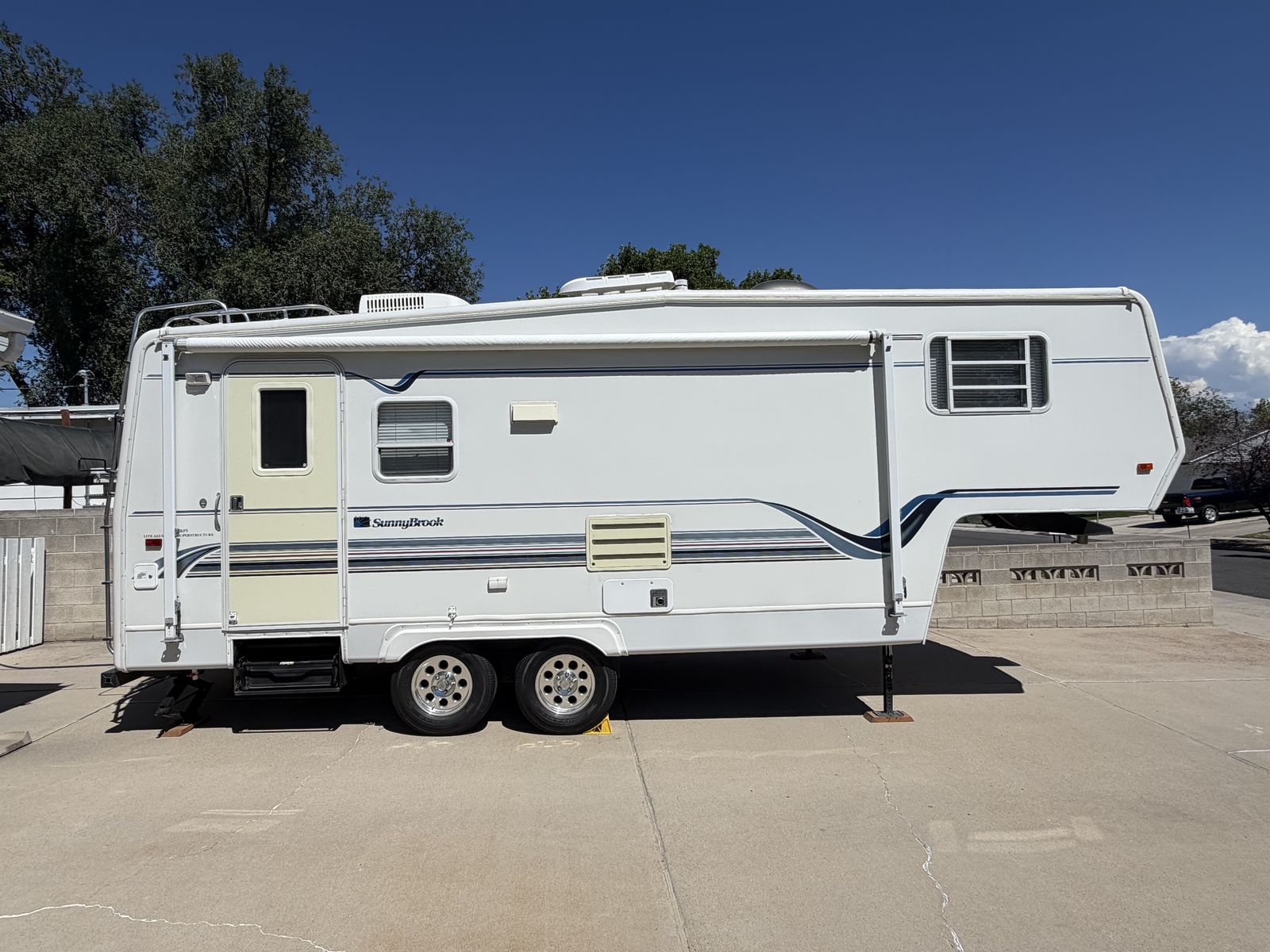 1999 24 CKFS Sunnybrook Fifth Wheel Trailer RV