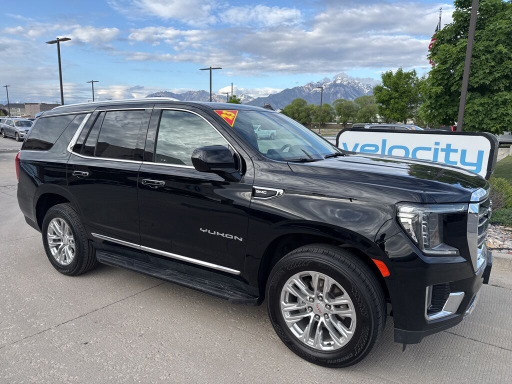 2023 GMC Yukon SLT