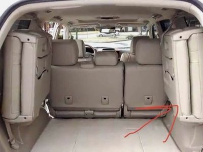 LEXUS 3rd Row Seats