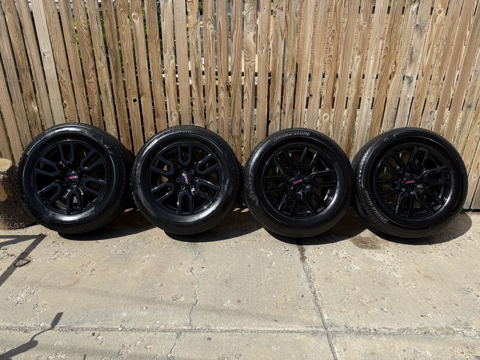 2026 GMC stock wheels and tires with TPMS