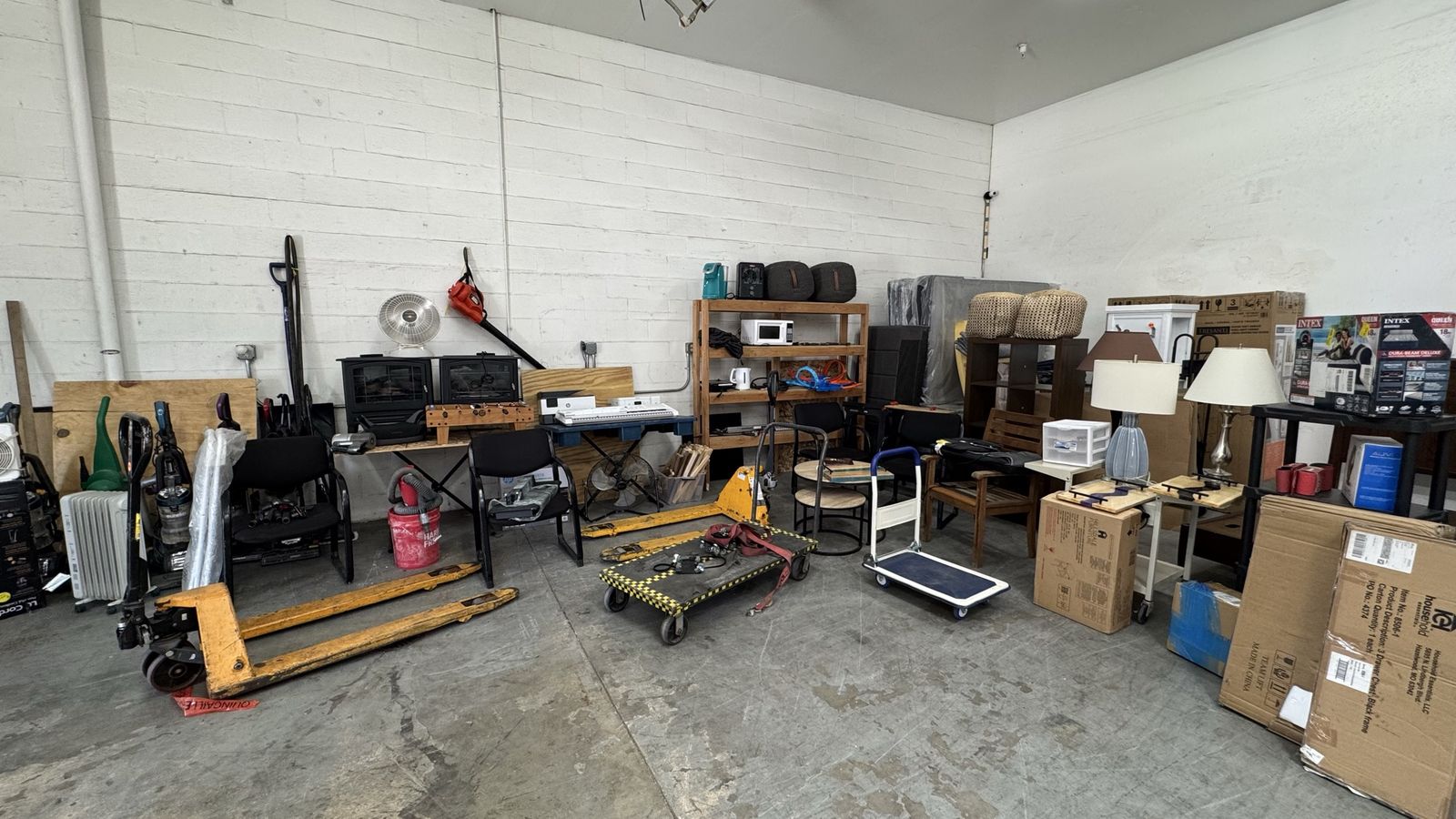 Garage Sale Business Closing Moving Sale