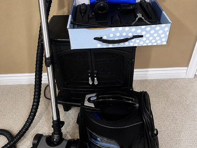 Rainbow SRX Vacuum | Like New with Complete Attachment Set