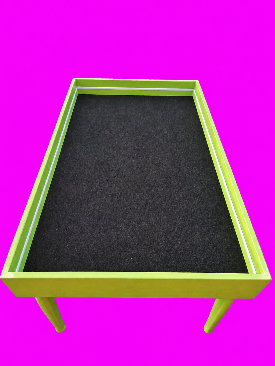 Main image 7