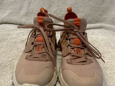 Salomon Womens 8.5 Mad Cross Flesh Tone Trail Shoe