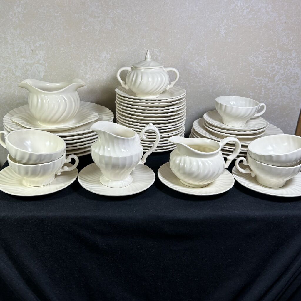 VTG MCM 44 Piece Franciscan DISHES Swirl Ivory