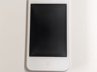 Apple iPhone 4 8GB White AT&T
