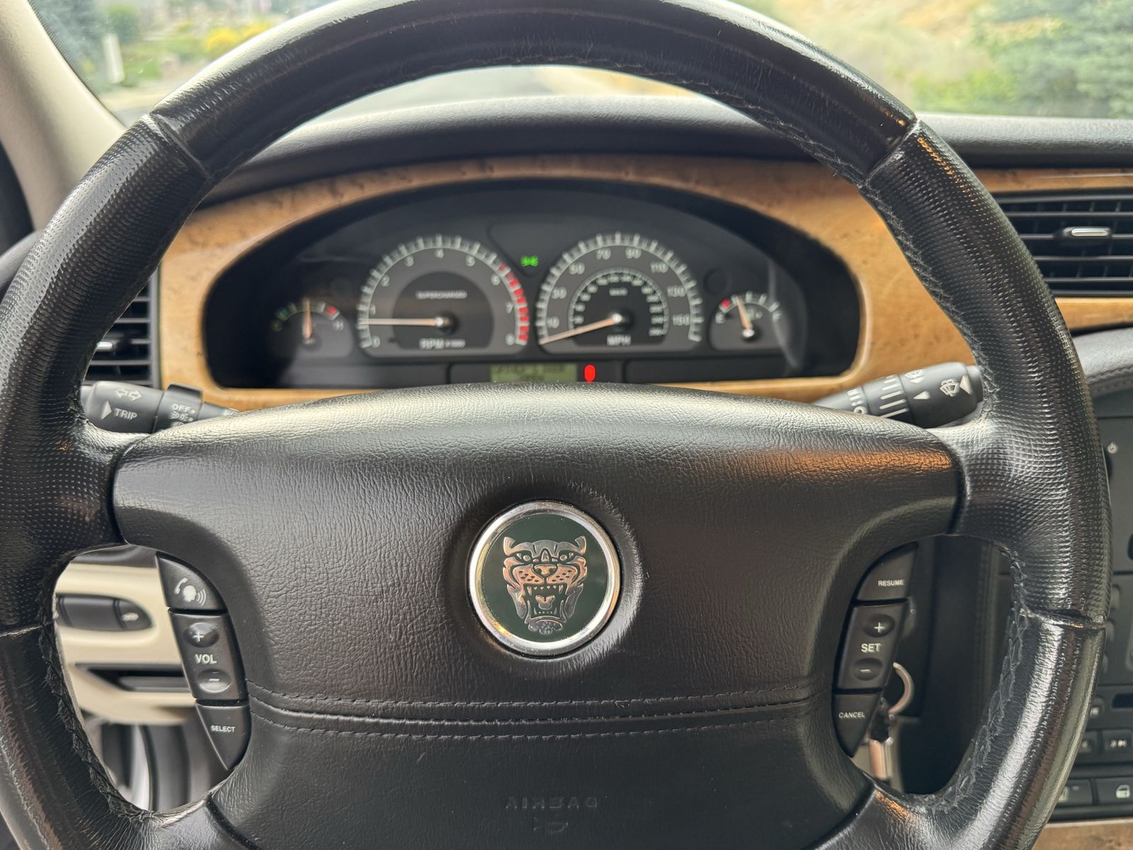 Main image 33