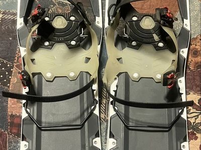 Premium MSR Revo Explore 25” Snowshoes - Great Condition