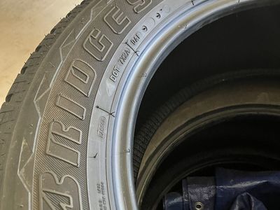 Bridgestone Dueler H/L Alenza P275/55R20 All-Season Tires - Set of 4, Excellent Condition