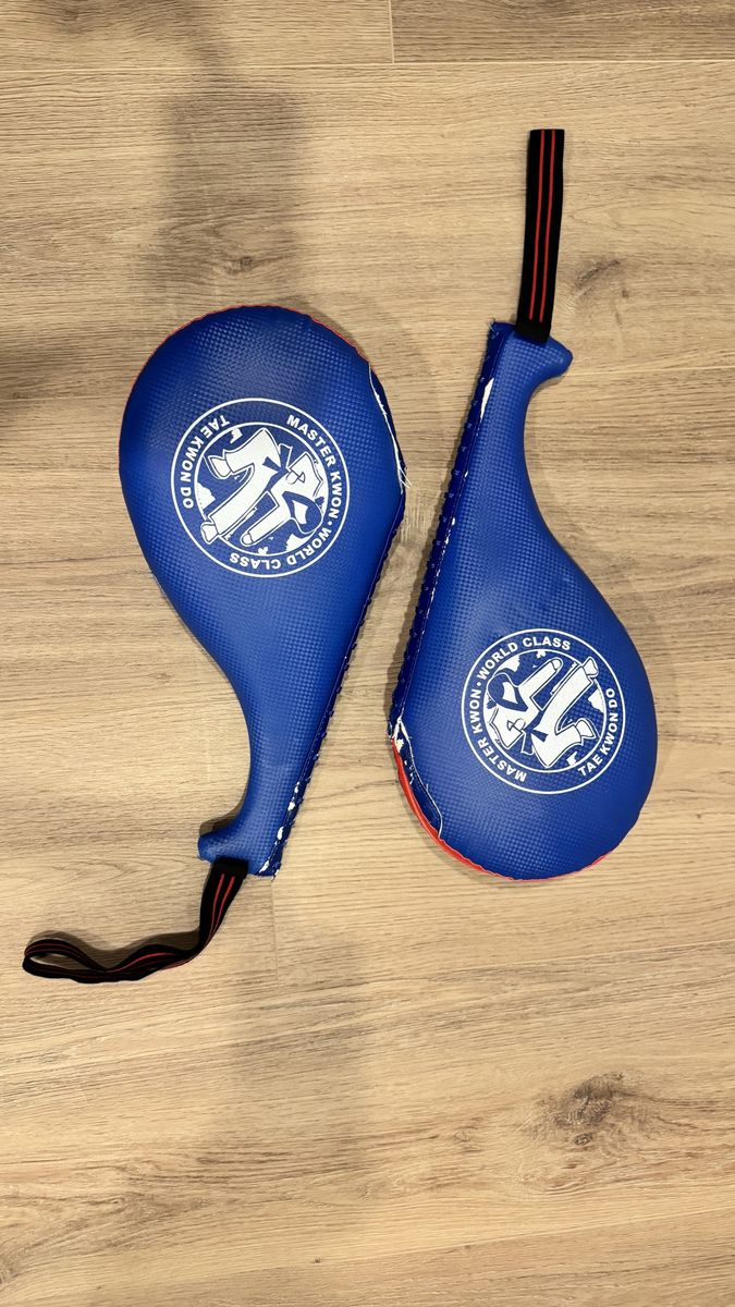 2 Martial arts kick pads 