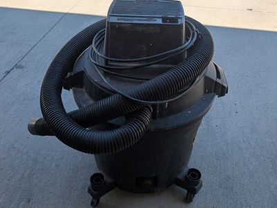 Shop-Vac Wet/Dry Vacuum Cleaner with Filter