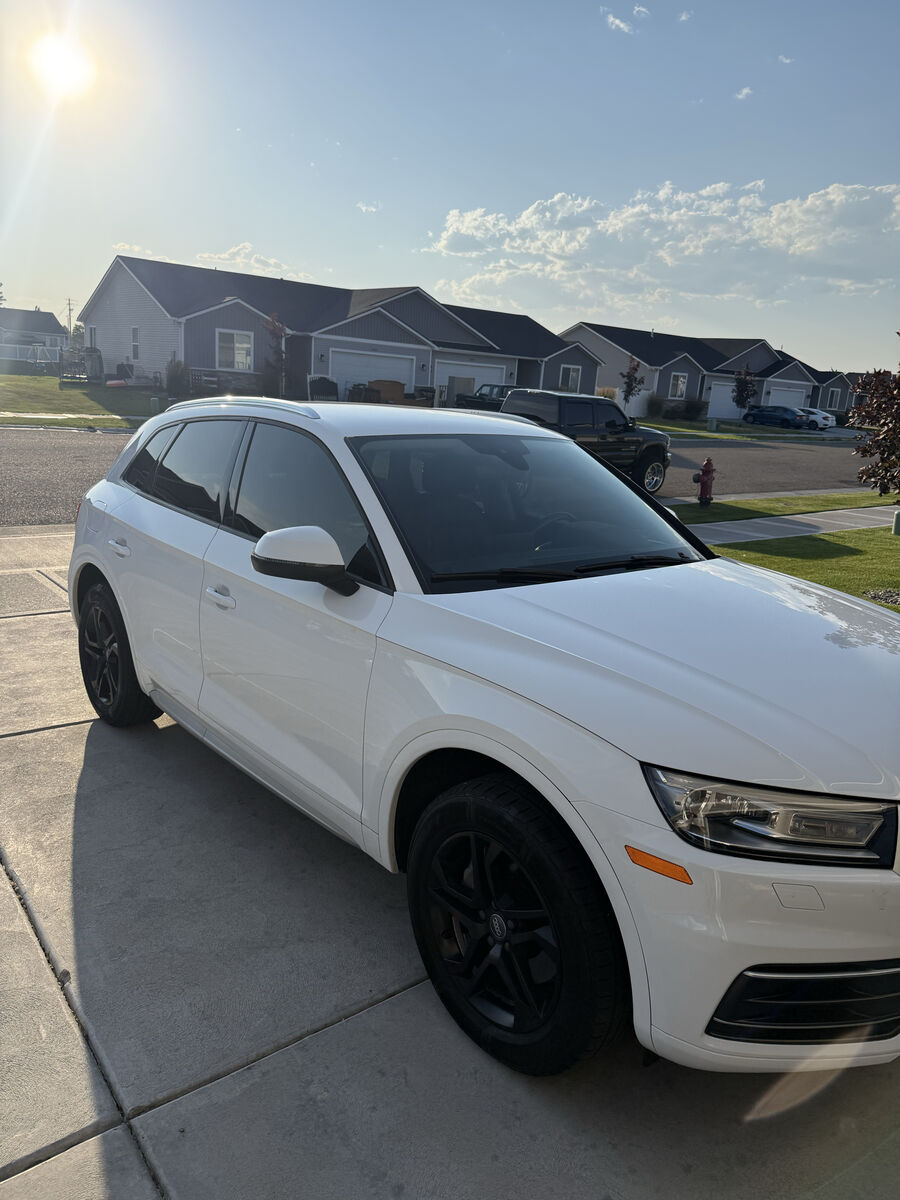 2018 AUDI Q5 2.0T quattro Premium