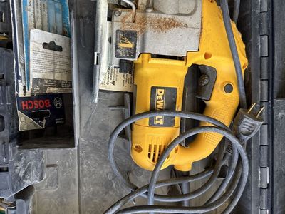 DEWALT Corded Jigsaw with Case & Bosch Blades - Powerful, Reliable Woodworking Tool