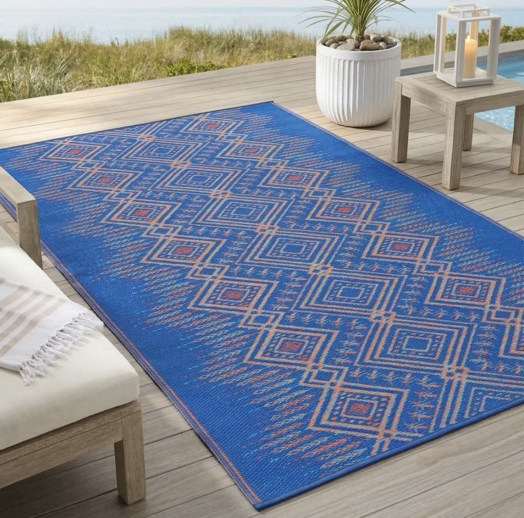 Outdoor Rug (New) 5' X 8'