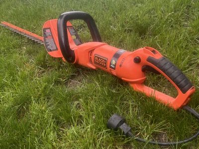 Black and Decker Hedge Trimmer