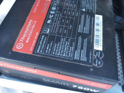 Computer Case Fractal Design plus parts