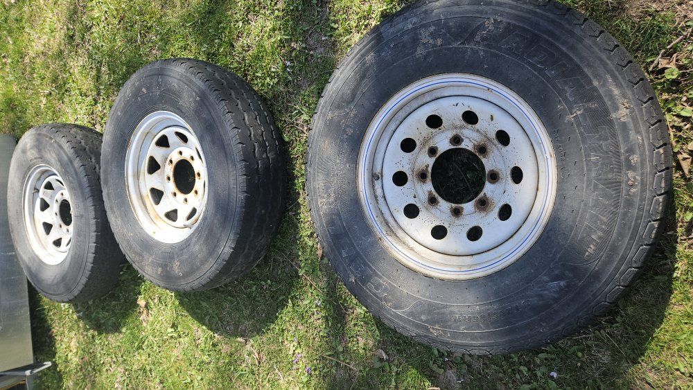 SPARE TRAILER TIRES 8 lug