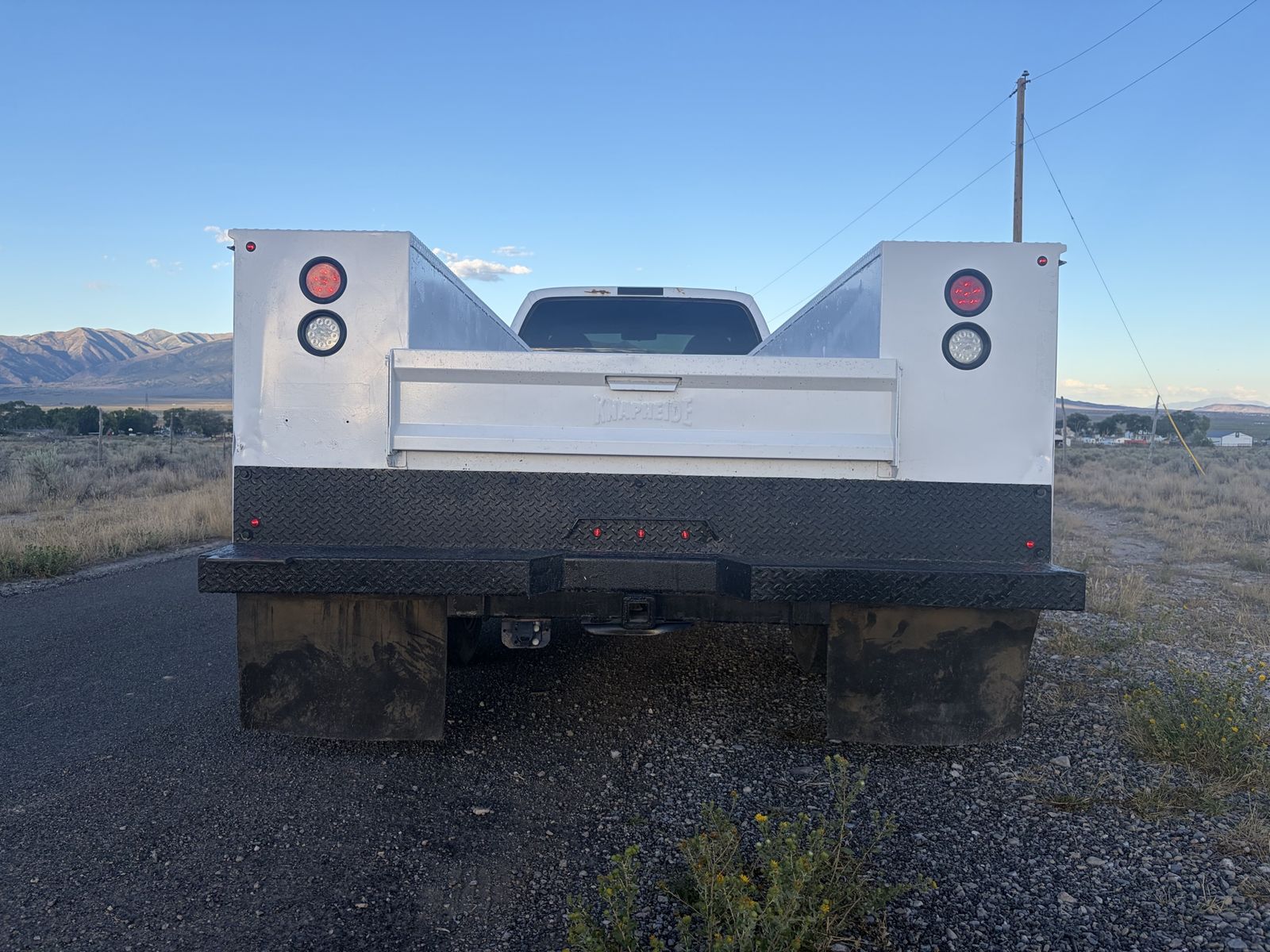 Main image 6