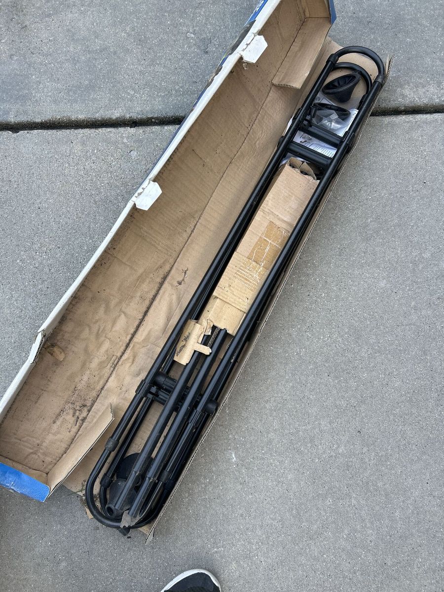 Highland Pet Car Carrier For Vehicle