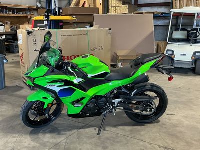 2026 KAWASAKI Ninja 500 SE ABS Lime Green - W80625